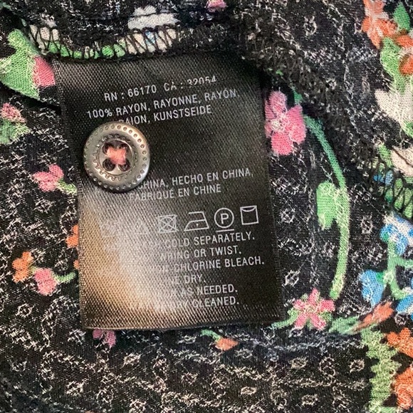 Avignon Floral Button Down Shirt - Picture 6 of 6